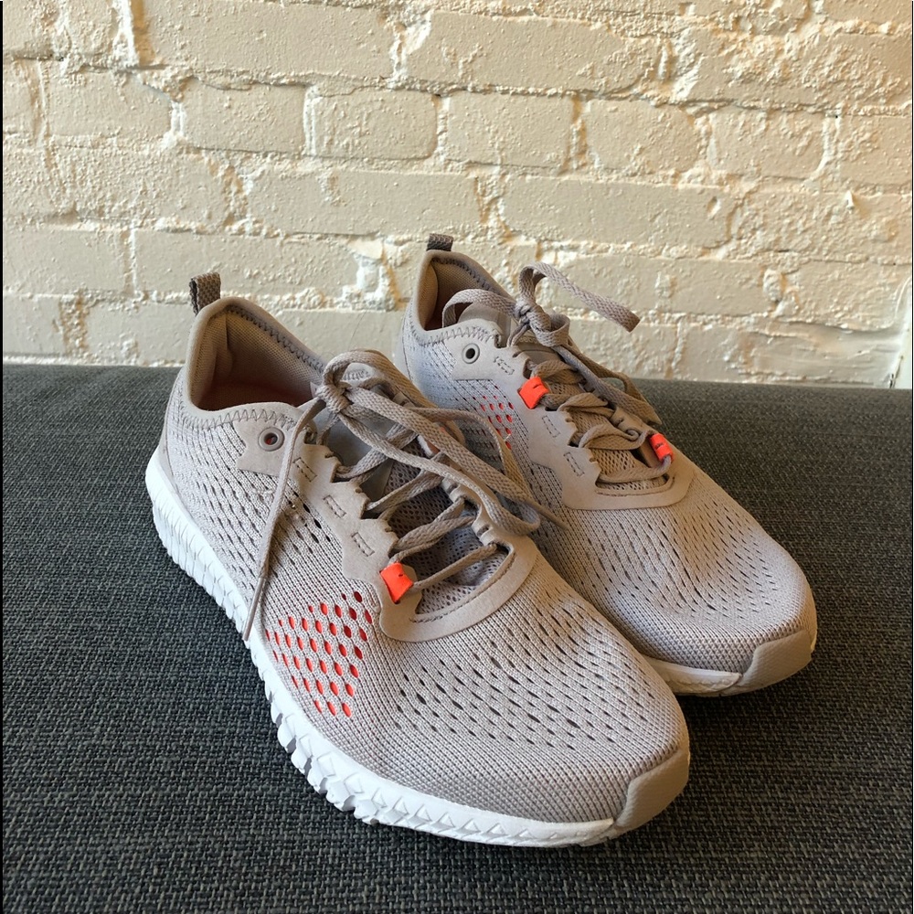 Women’s Reebok Flexagon Sneakers NWOT